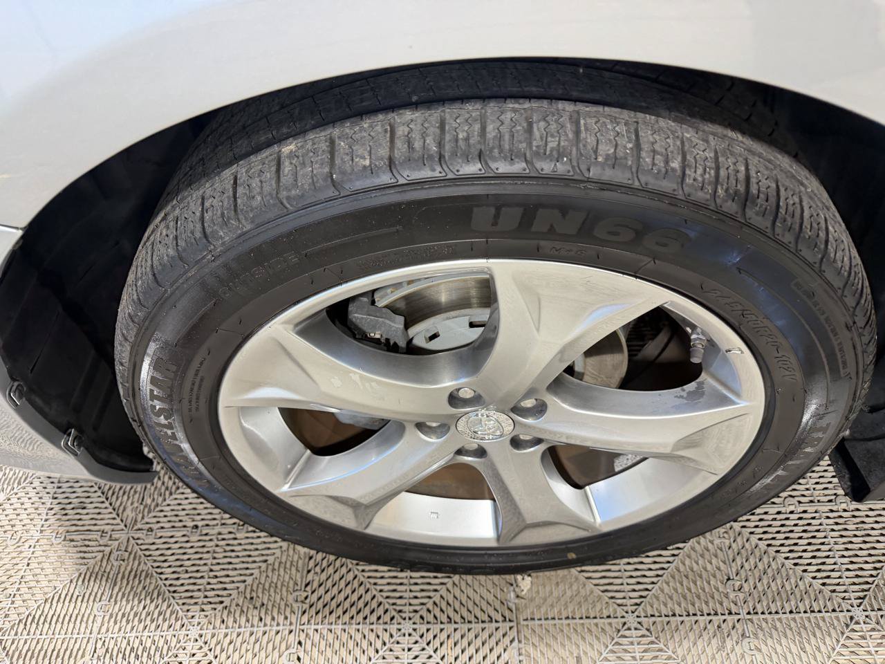 Used 2015 Toyota Venza Limited AWD/4WD image 26