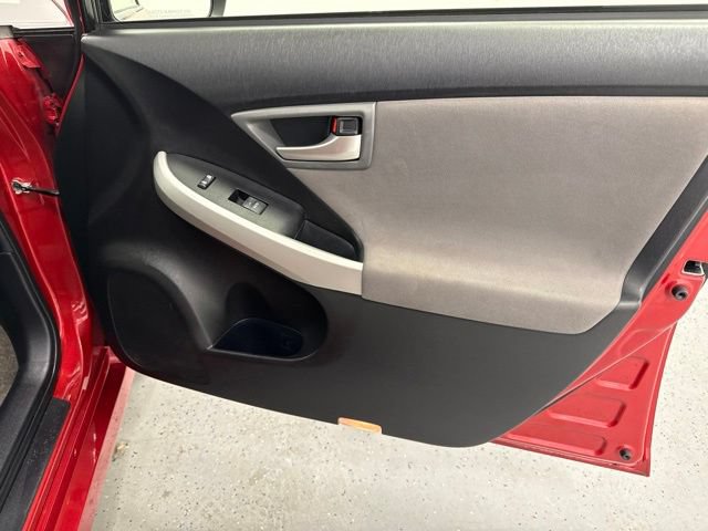 Used 2014 Toyota Prius Two FWD image 18