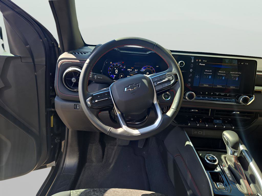 Used 2024 Chevrolet Colorado Z71 w/ Z71 Convenience Package 2 image 28