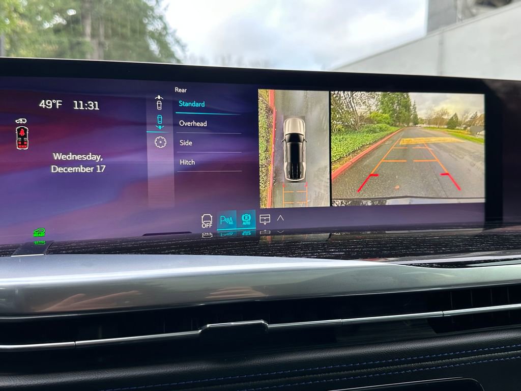 New 2026 Cadillac Escalade IQL Luxury AWD/4WD image 28