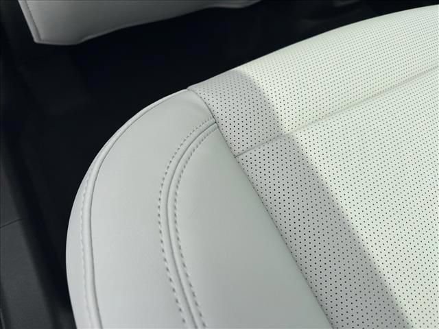 New 2026 Buick Envision Avenir AWD/4WD image 25