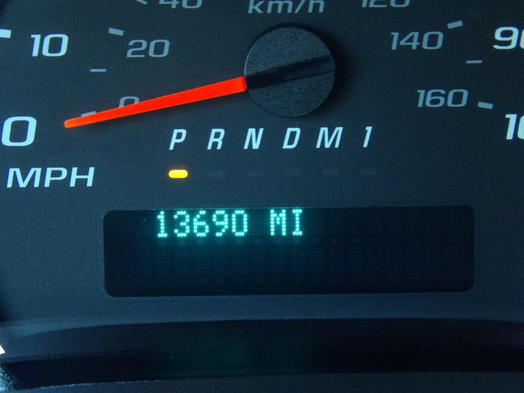 Used 2024 GMC Savana 2500 w/ Driver Convenience Package RWD image 21
