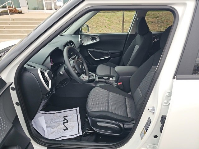 New 2025 Kia Soul LX w/ LX Technology Package image 7