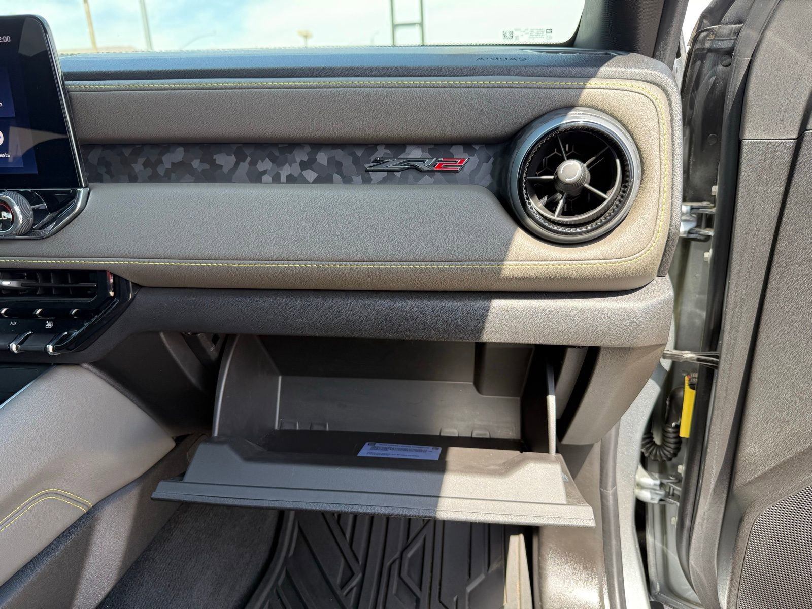 Used 2025 Chevrolet Colorado ZR2 image 32