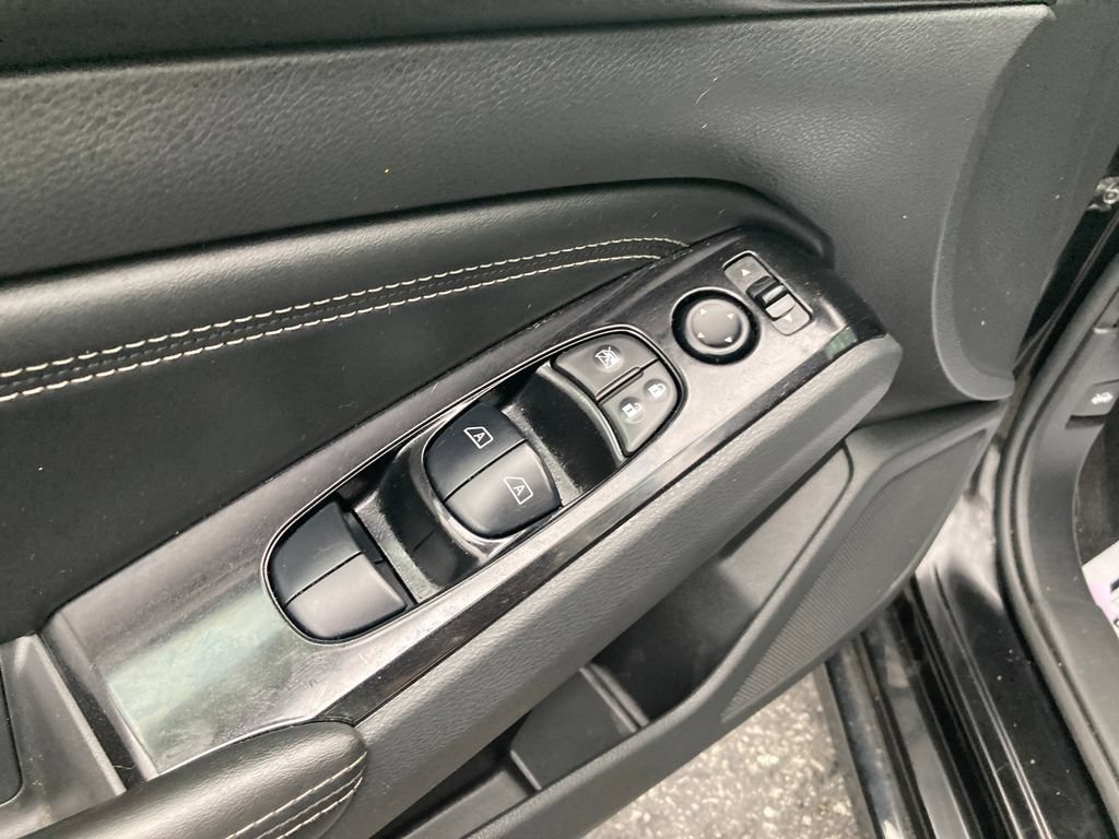 Used 2020 Nissan Altima 2.5 SV AWD/4WD image 14