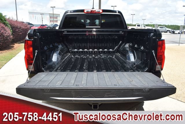 Used 2023 Chevrolet Colorado Trail Boss w/ Advanced Trailering Package AWD/4WD image 9