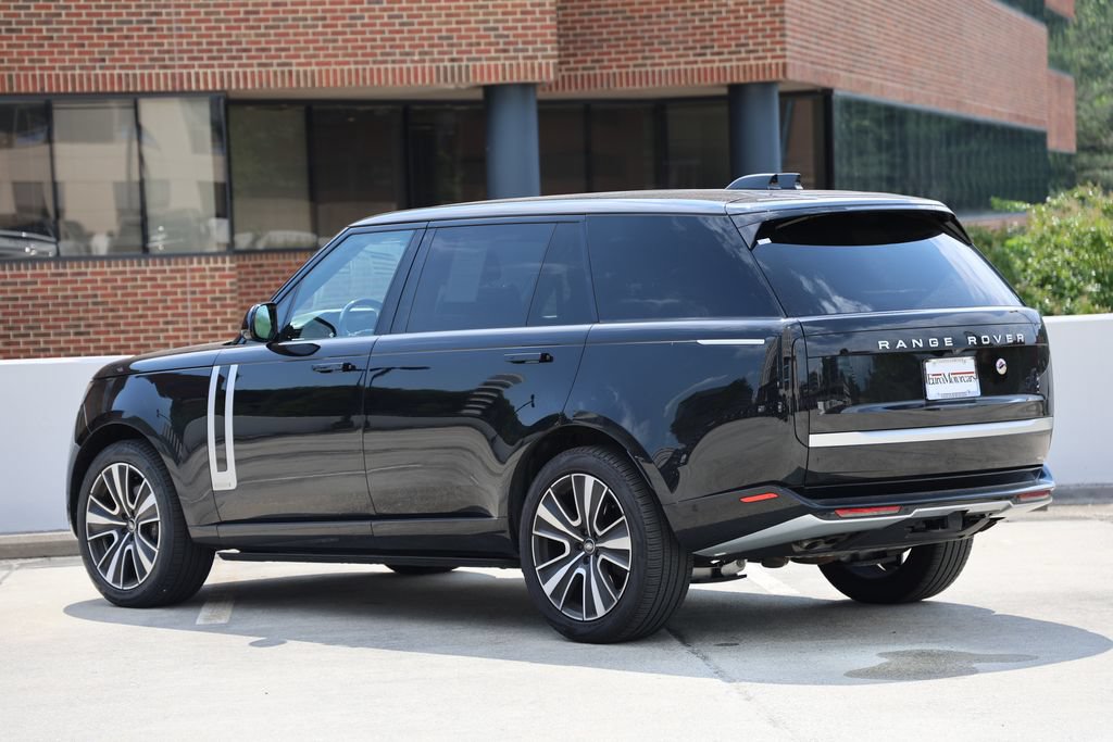 Used 2025 Land Rover Range Rover Long Wheelbase Autobiography AWD/4WD image 2