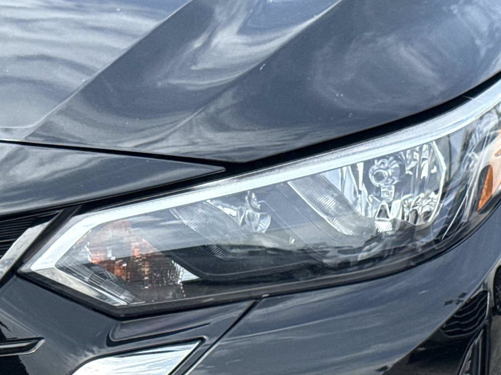 Certified 2024 Nissan Sentra SV FWD image 10