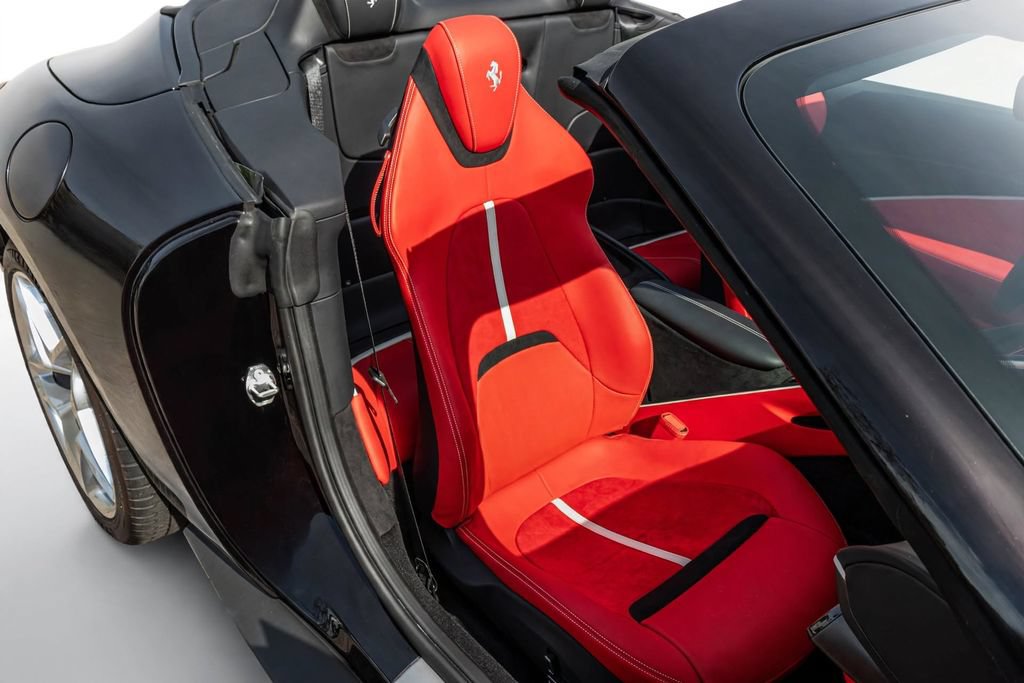 Certified 2024 Ferrari Roma Spider RWD image 53
