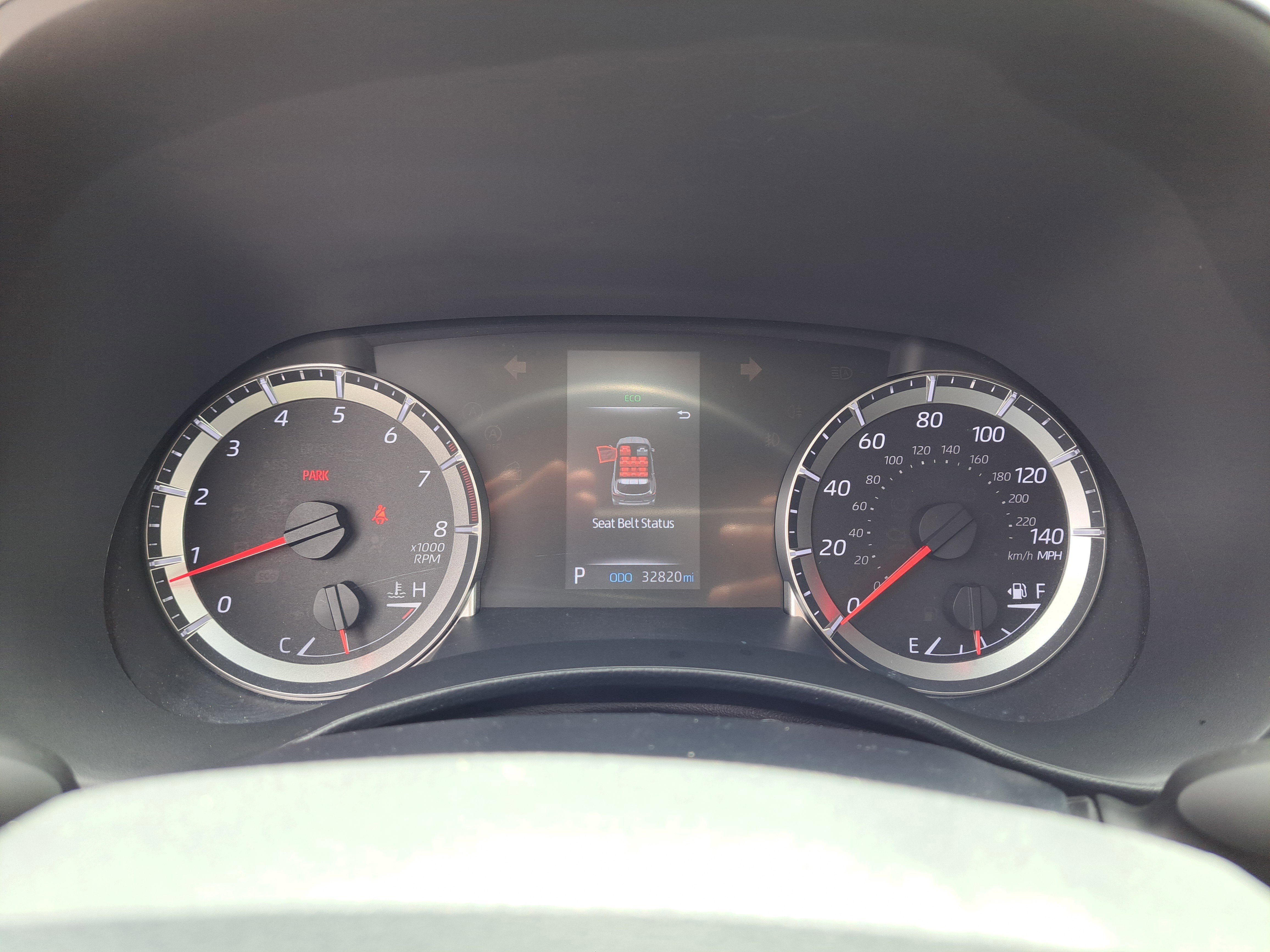 Used 2022 Toyota Highlander LE image 14