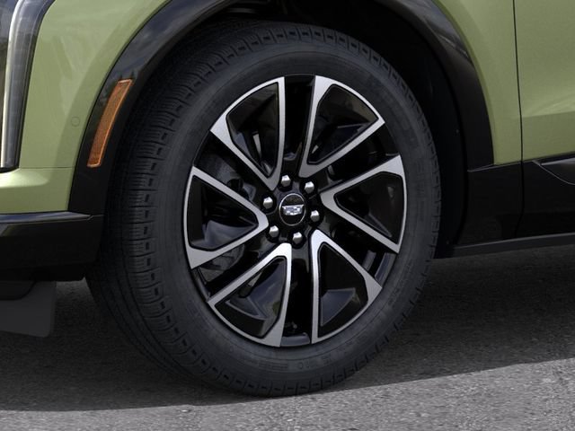 New 2027 Cadillac Optiq Sport w/ LPO, Floor Liner Package AWD/4WD image 9