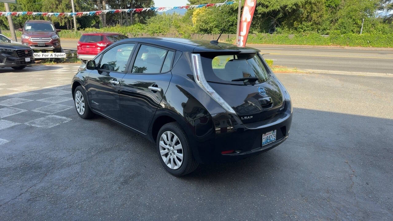 Used 2015 Nissan Leaf S w/ Charge Package FWD image 7