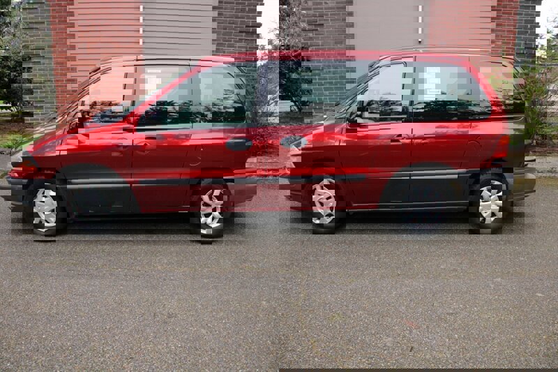 Used 2000 Ford Windstar image 12