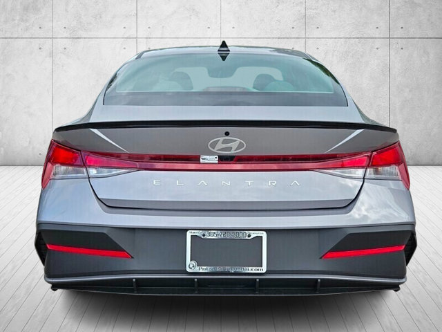 Certified 2026 Hyundai Elantra Sport FWD image 4
