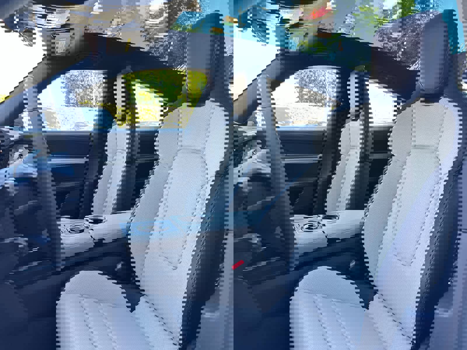 New 2026 Porsche Taycan 4S image 5