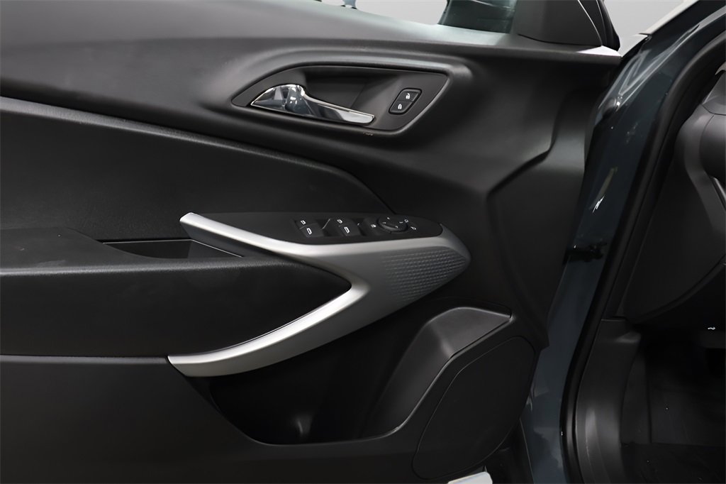 New 2026 Chevrolet Trax LS w/ LS Convenience Package image 19