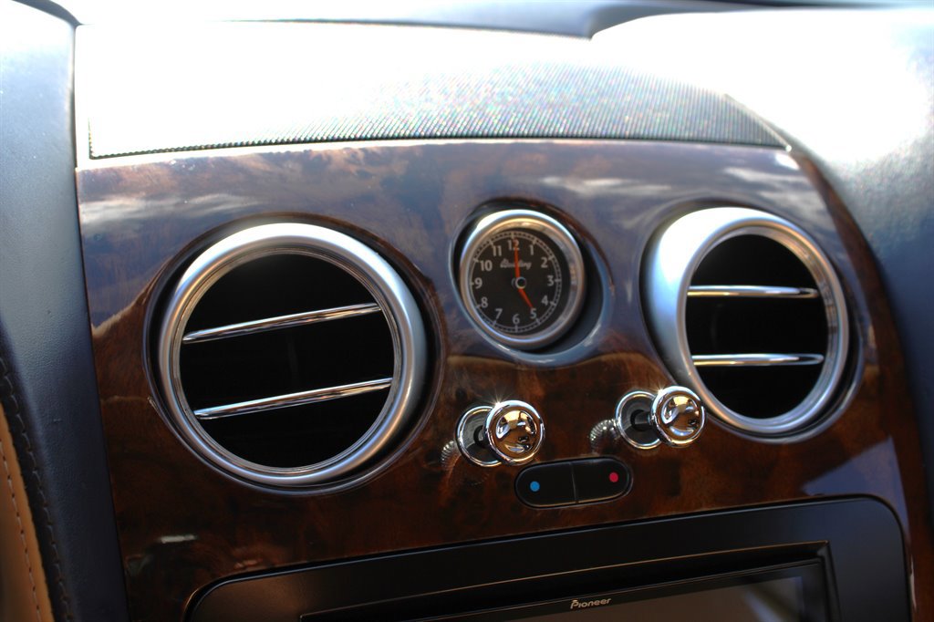 Used 2005 Bentley Continental GT image 17