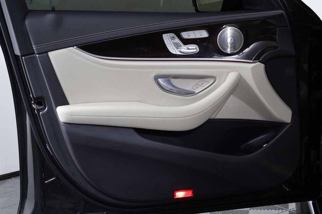 Used 2022 Mercedes-Benz E 450 4MATIC All-Terrain Wagon image 12