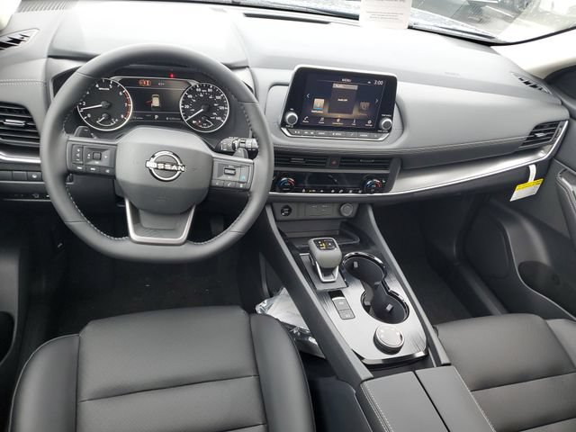 New 2026 Nissan Rogue Dark Armor AWD/4WD image 15
