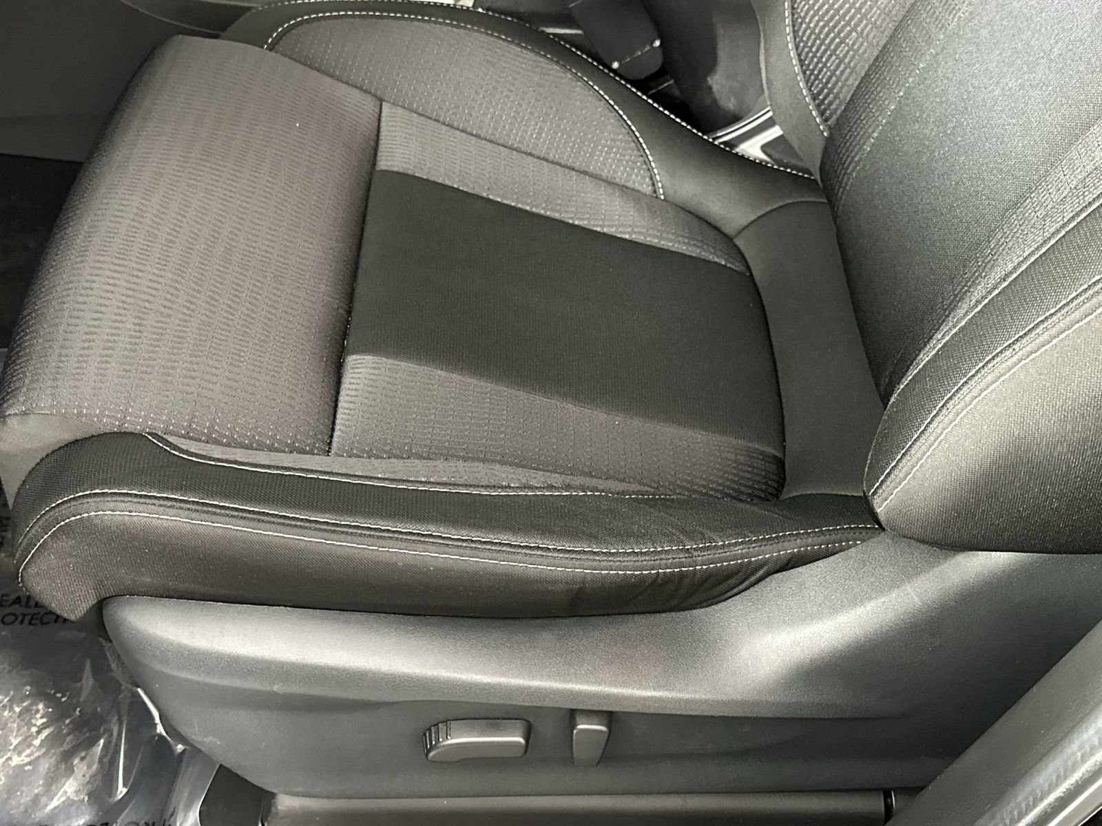 Used 2023 Subaru Ascent Premium image 12