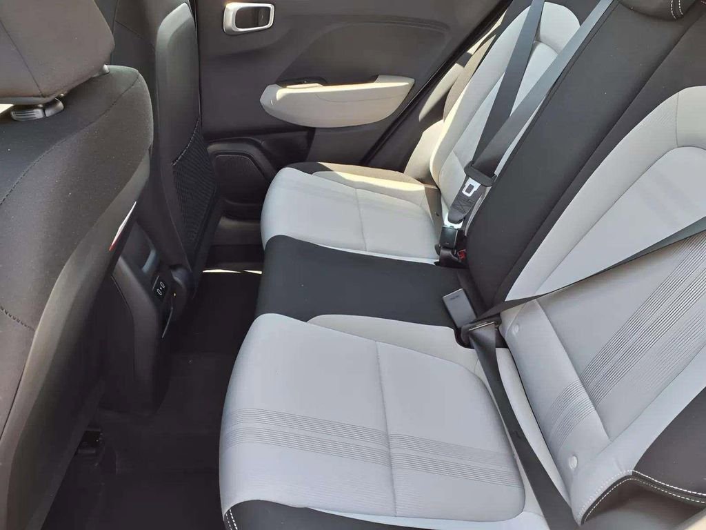 New 2026 Hyundai Venue SEL image 7