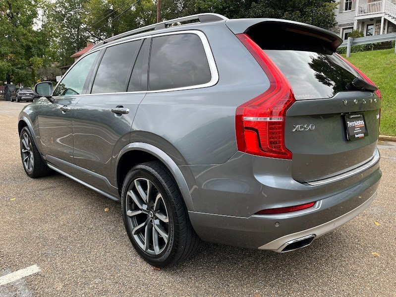 Used 2019 Volvo XC90 T6 Momentum w/ Protection Package Premier image 40