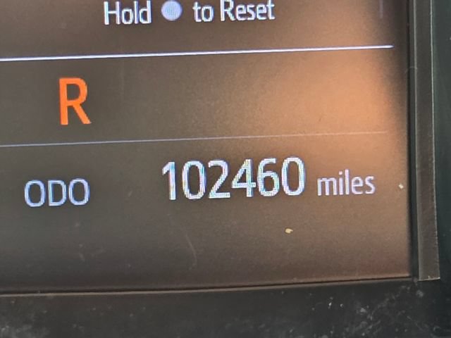 Used 2019 Toyota C-HR XLE FWD image 20