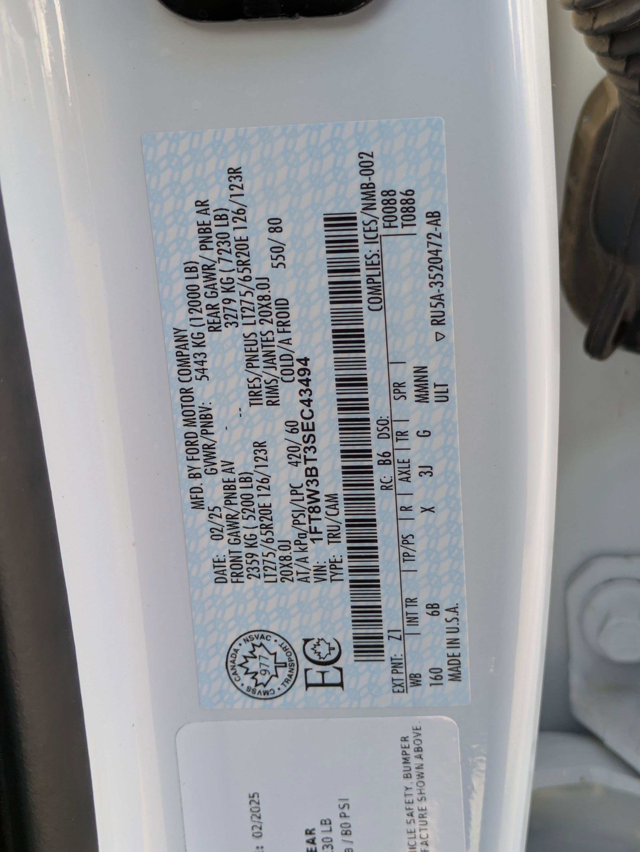 Used 2025 Ford F350 Lariat image 34