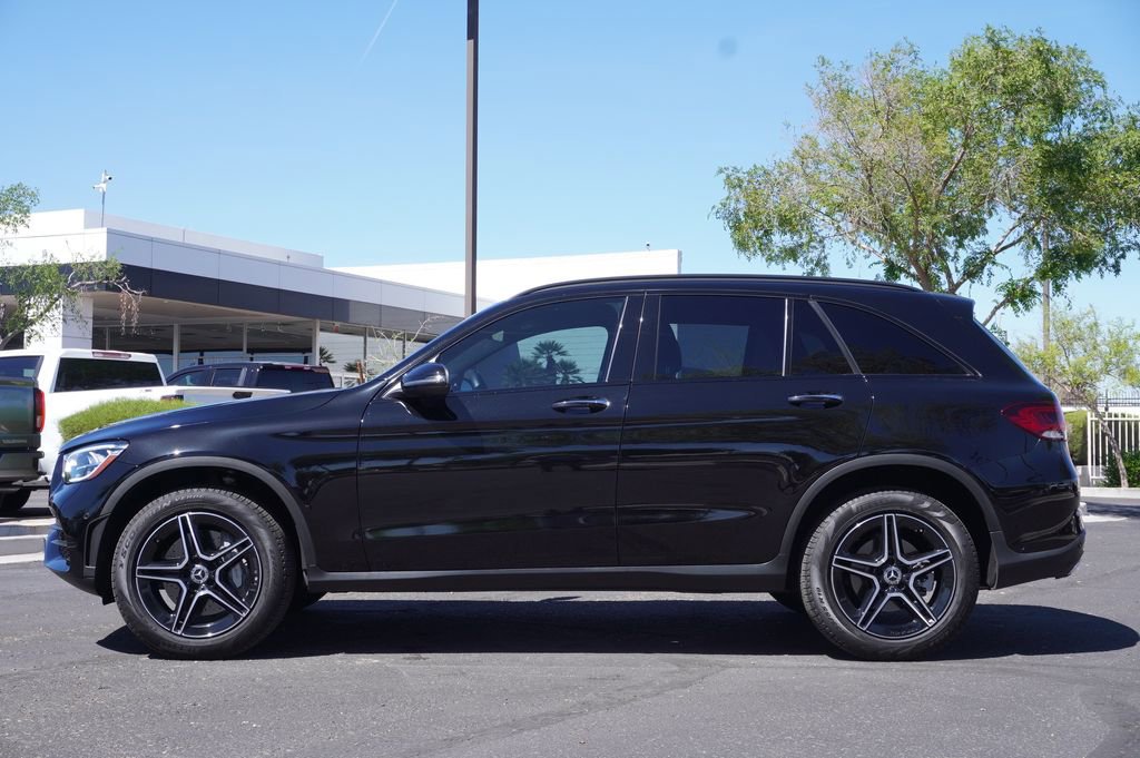 Used 2022 Mercedes-Benz GLC 300 image 2