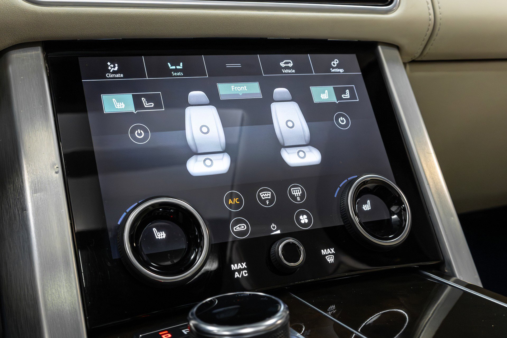 Used 2019 Land Rover Range Rover Long Wheelbase Autobiography image 69