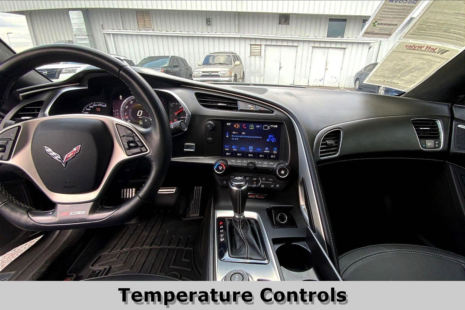 Used 2016 Chevrolet Corvette Z06 w/ 3LZ Preferred Equipment Group image 16