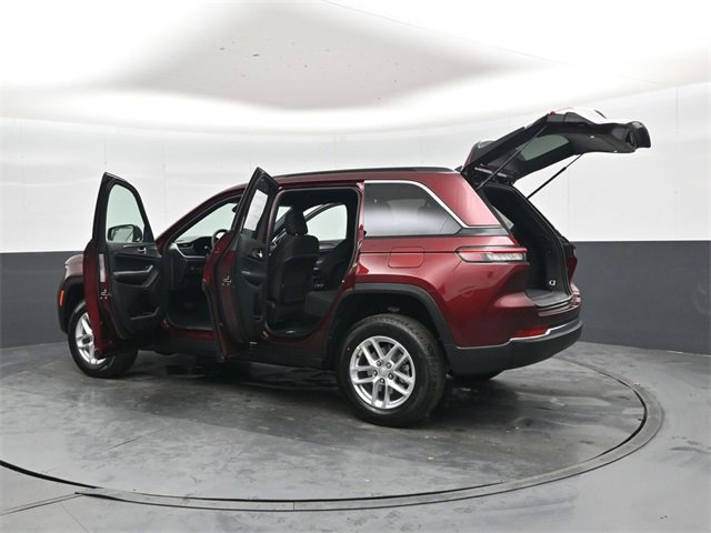 New 2025 Jeep Grand Cherokee Laredo image 47