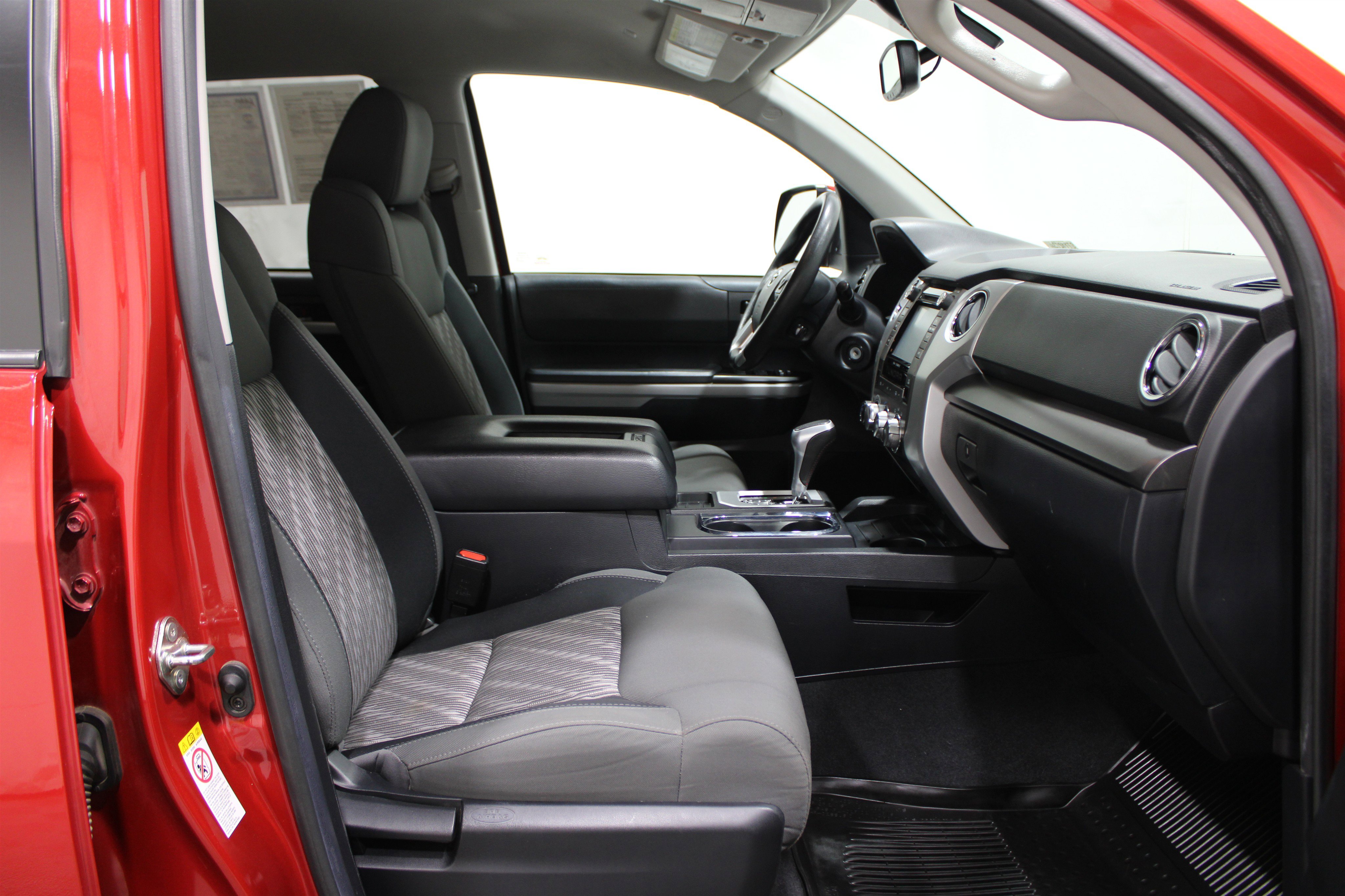 Used 2019 Toyota Tundra SR5 image 25