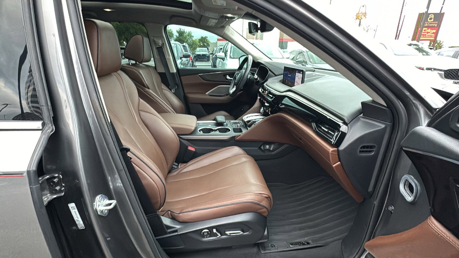 Used 2023 Acura MDX SH-AWD w/ Advance Package image 25