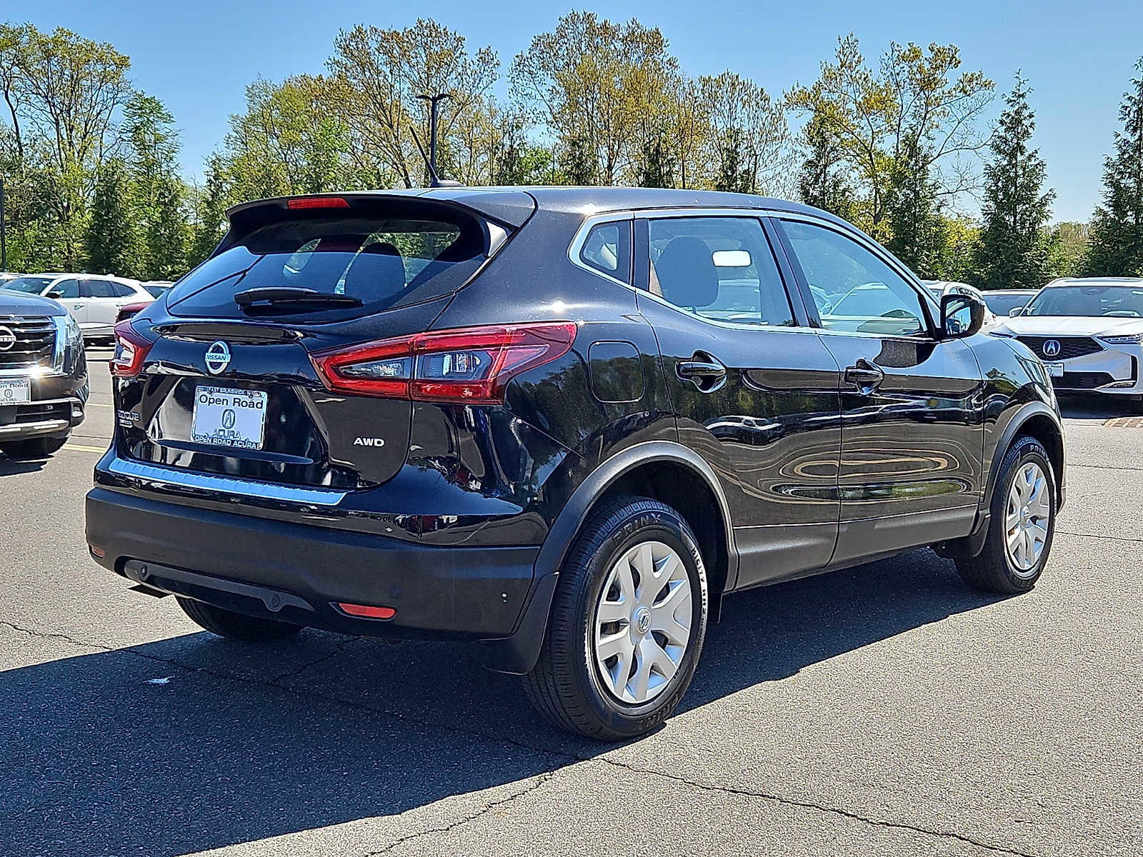 Used 2020 Nissan Rogue Sport S AWD/4WD image 7