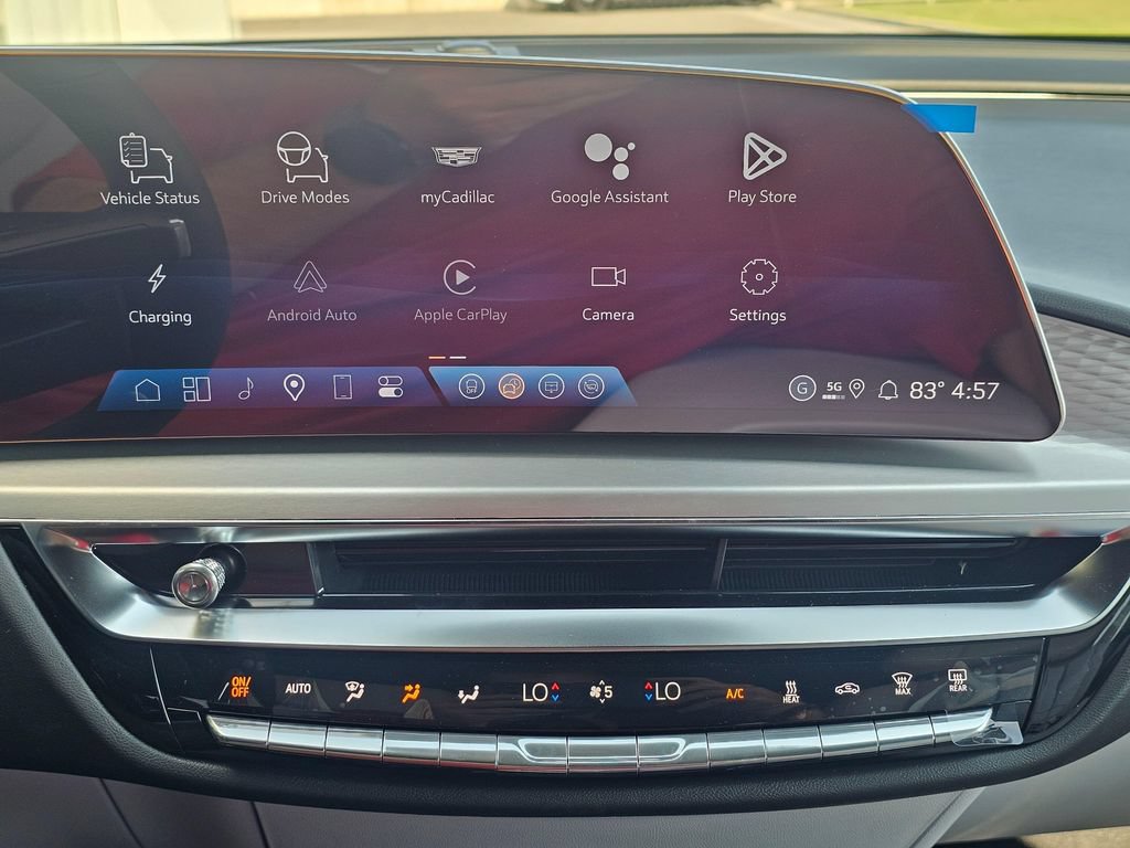 New 2026 Cadillac Lyriq Luxury AWD/4WD image 28