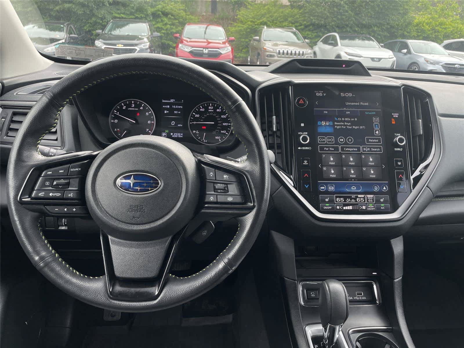 Certified 2023 Subaru Ascent Onyx Edition Limited AWD/4WD image 21
