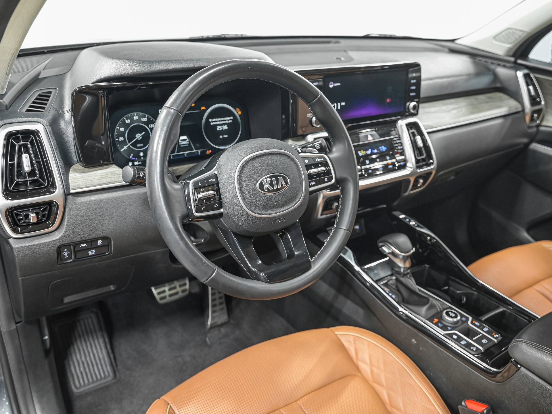 Used 2021 Kia Sorento SX Prestige image 15