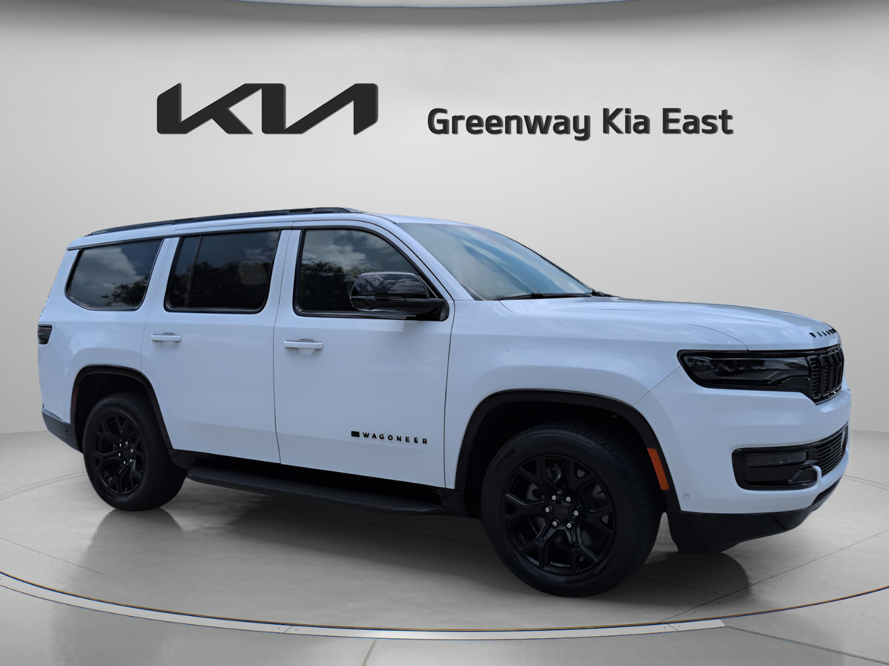 Used 2025 Jeep Wagoneer Series II w/ Convenience Group I AWD/4WD image 3