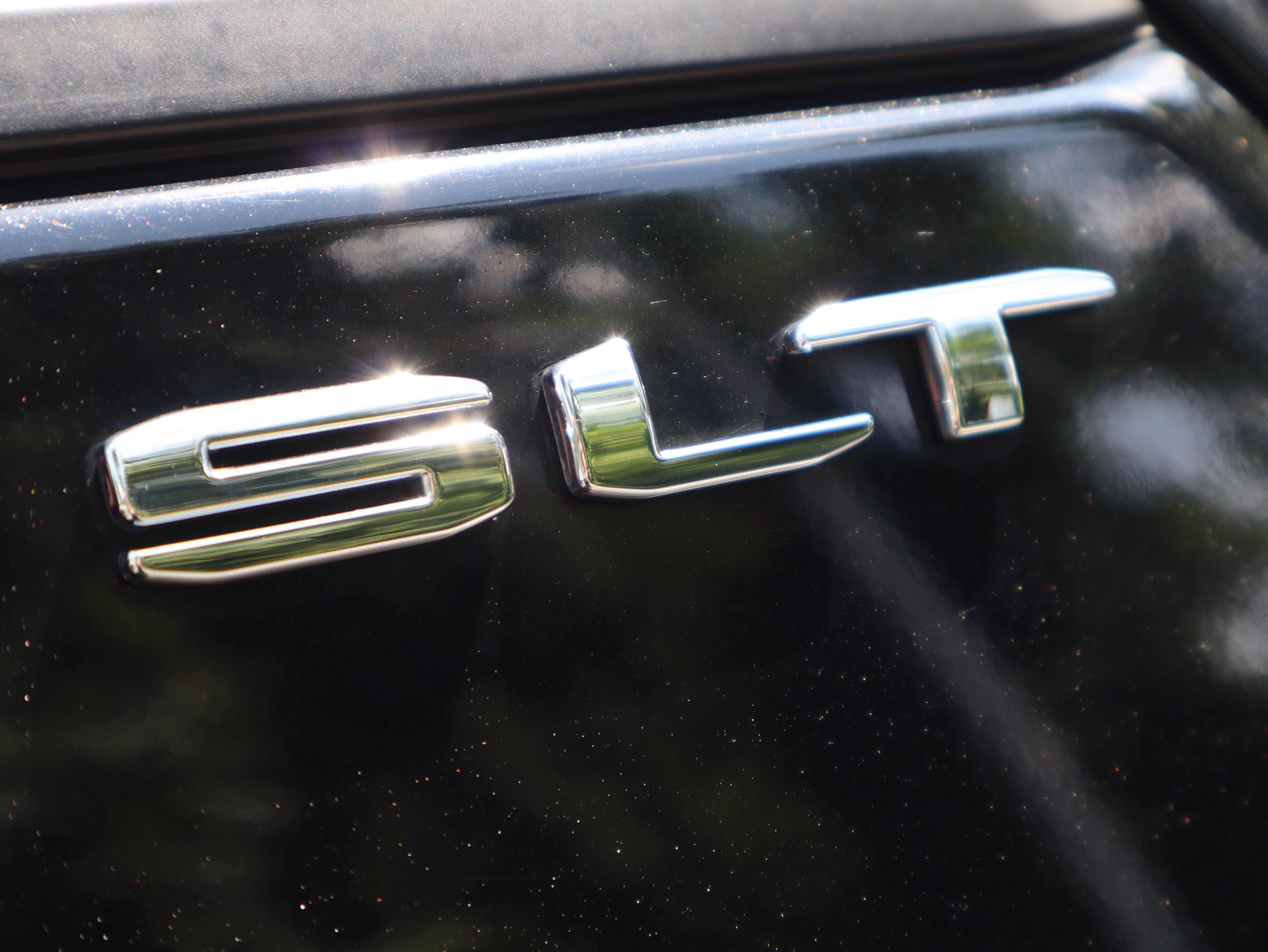 Used 2024 GMC Terrain SLT AWD/4WD image 49