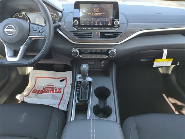 New 2025 Nissan Altima 2.5 SV image 21