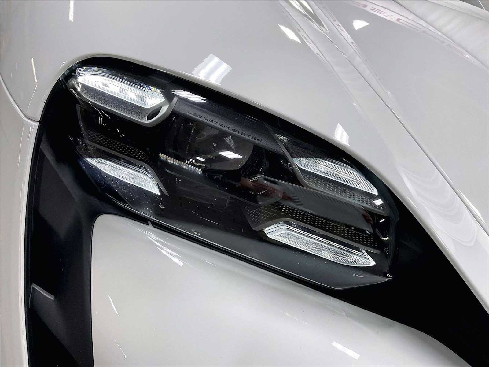 Used 2020 Porsche Taycan Turbo S image 15