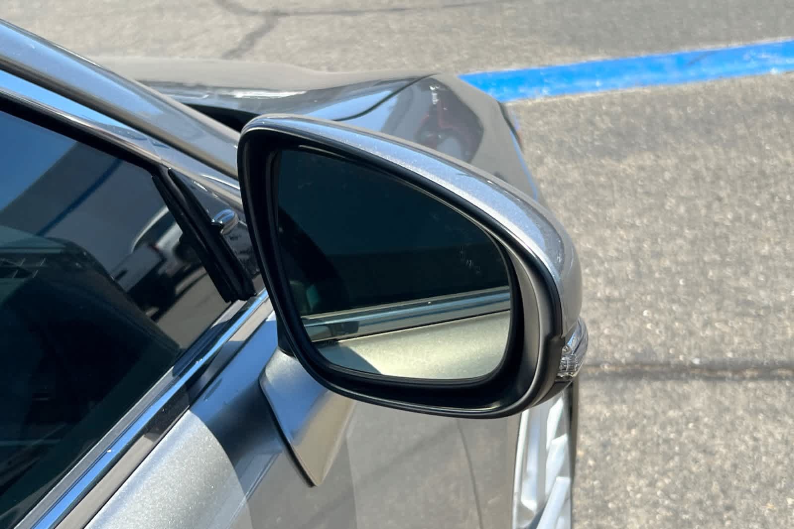 Used 2018 Lexus ES 350 w/ Luxury Package w/Wood Trim FWD image 16