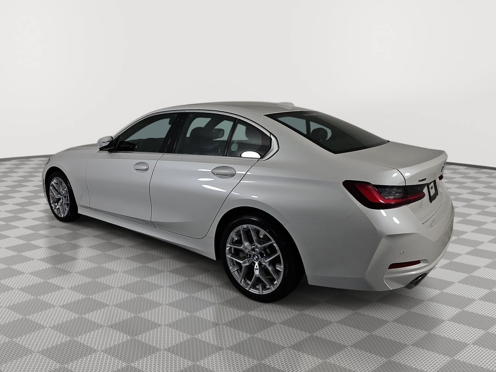Used 2026 BMW 330i xDrive Sedan AWD/4WD image 6