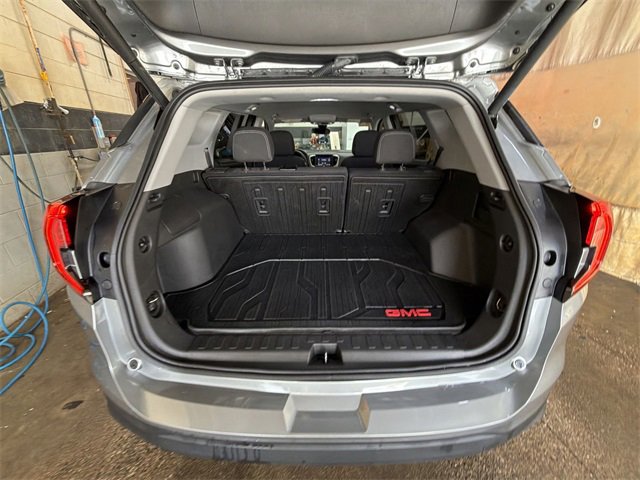Certified 2023 GMC Terrain SLE w/ Driver Convenience Package image 24