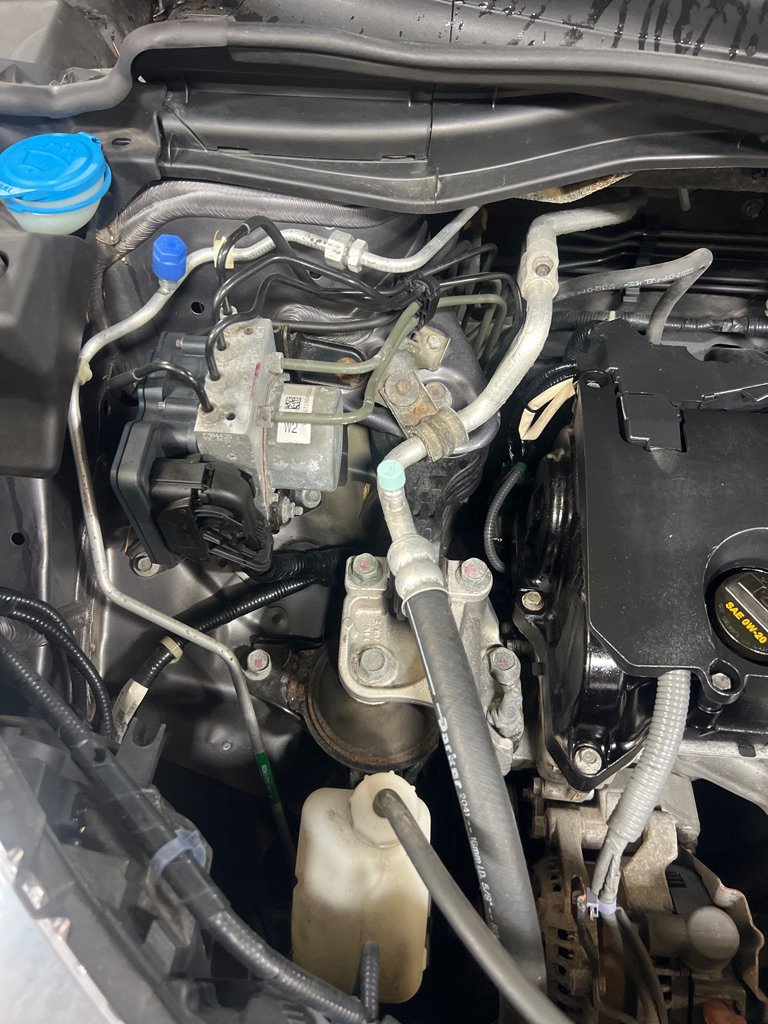 Used 2015 Honda CR-V Touring image 45