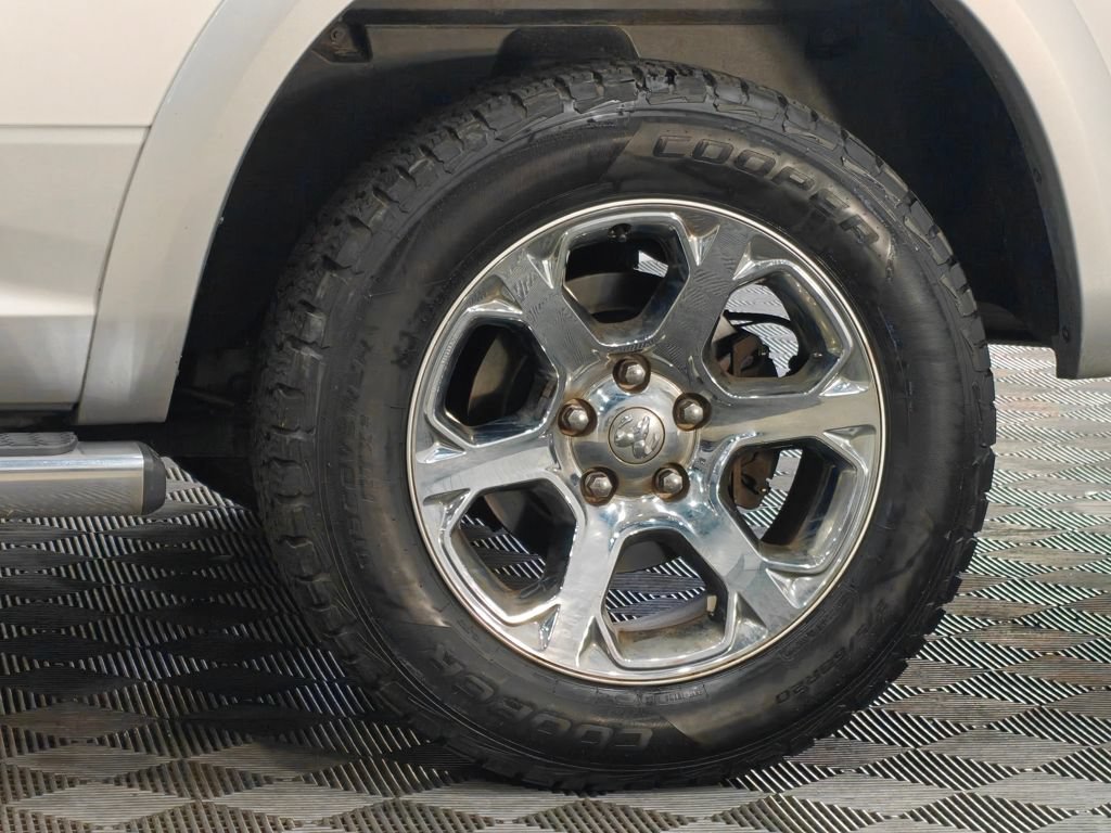Used 2017 RAM 1500 Laramie w/ Convenience Group AWD/4WD image 68
