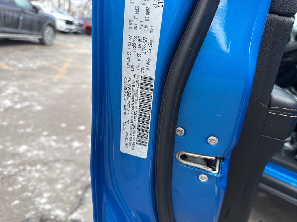 Used 2018 Jeep Compass Latitude w/ Cold Weather Group image 16