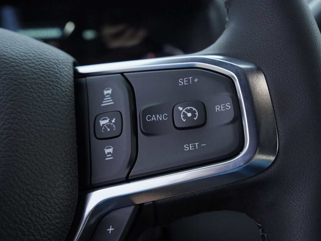 New 2026 RAM 2500 Laramie w/ Night Edition AWD/4WD image 17