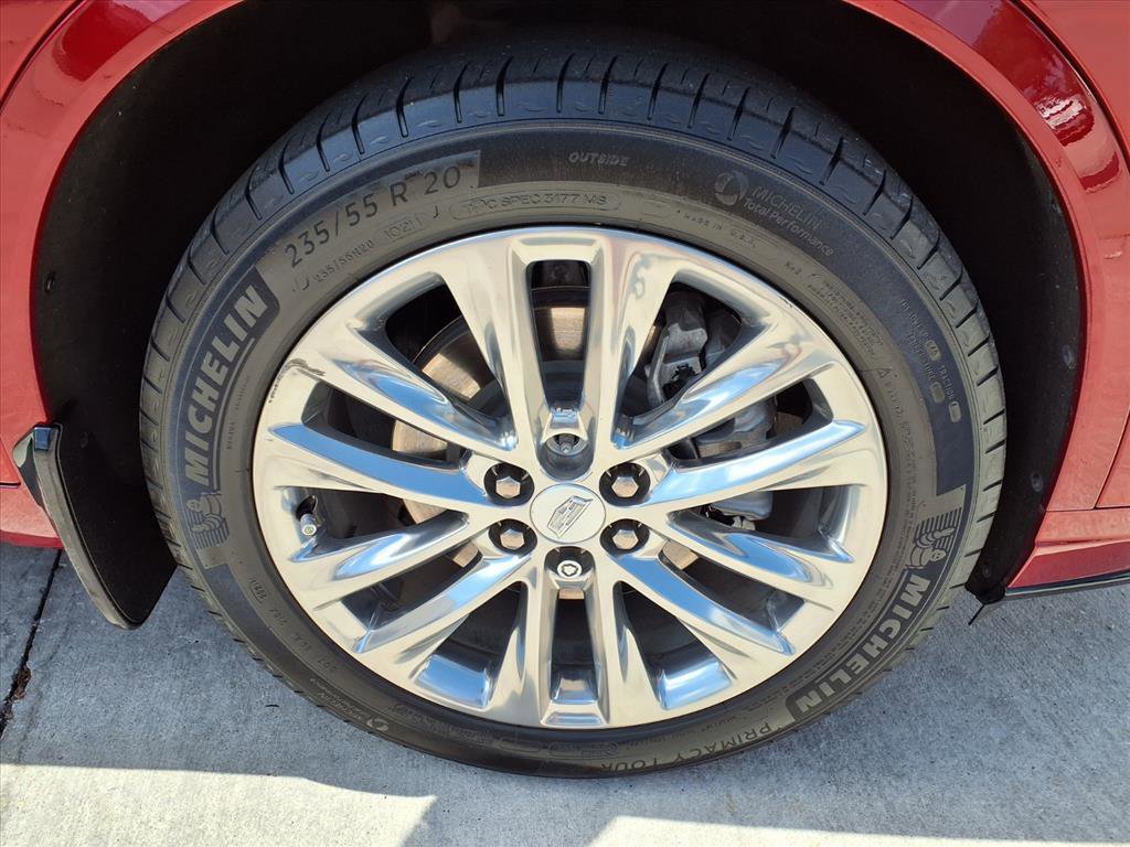 Certified 2021 Cadillac XT6 Premium Luxury FWD image 7